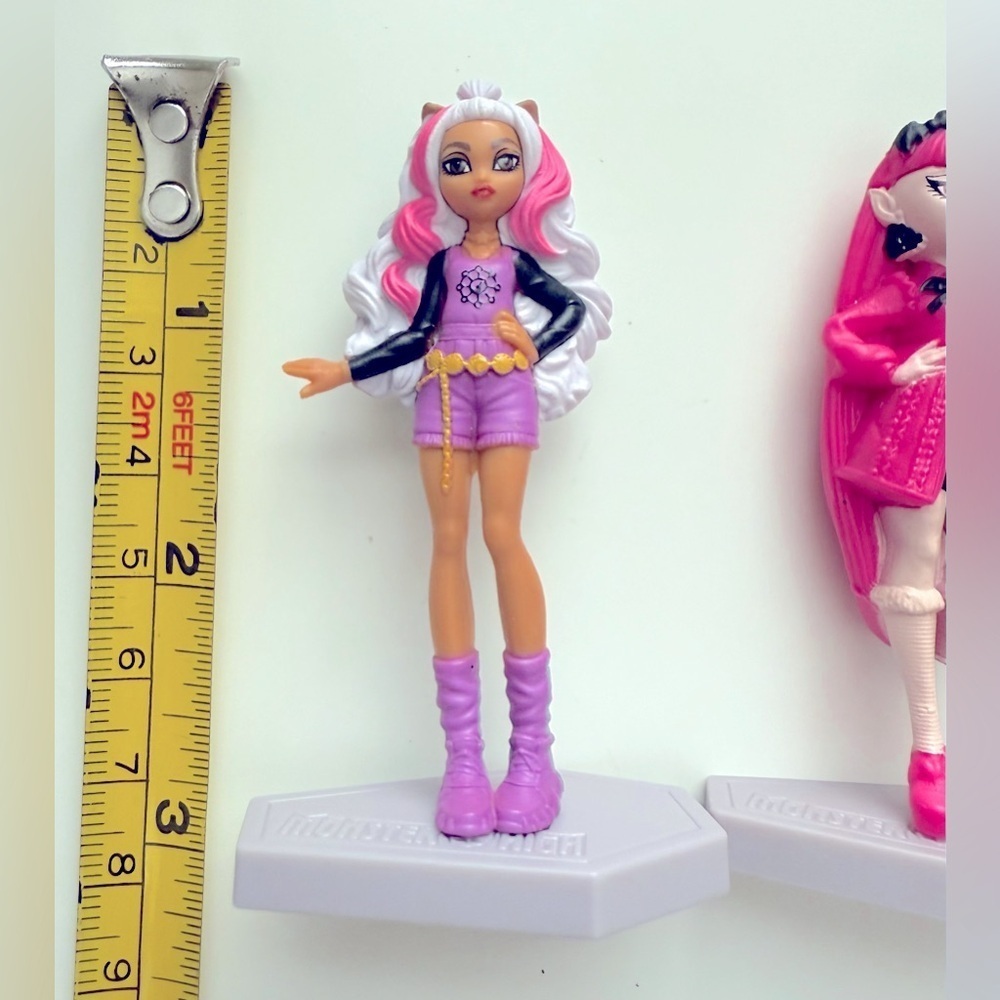 Monster High Cake Topper/Cupcake Topper Draculaura, Clawdeen & Frankie Stein - Picture 3 of 8